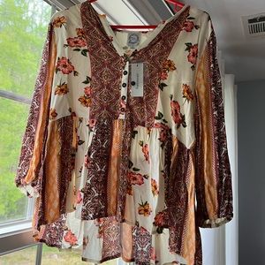 Floral 3/4 Sleeve Francesca’s Top